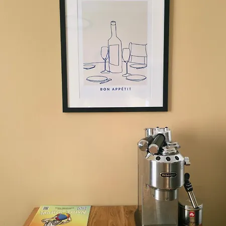 Apartment Cozy And Colorful In Center Plovdiv