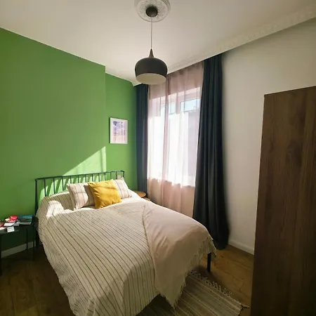 Cozy And Colorful In Center Appartamento *